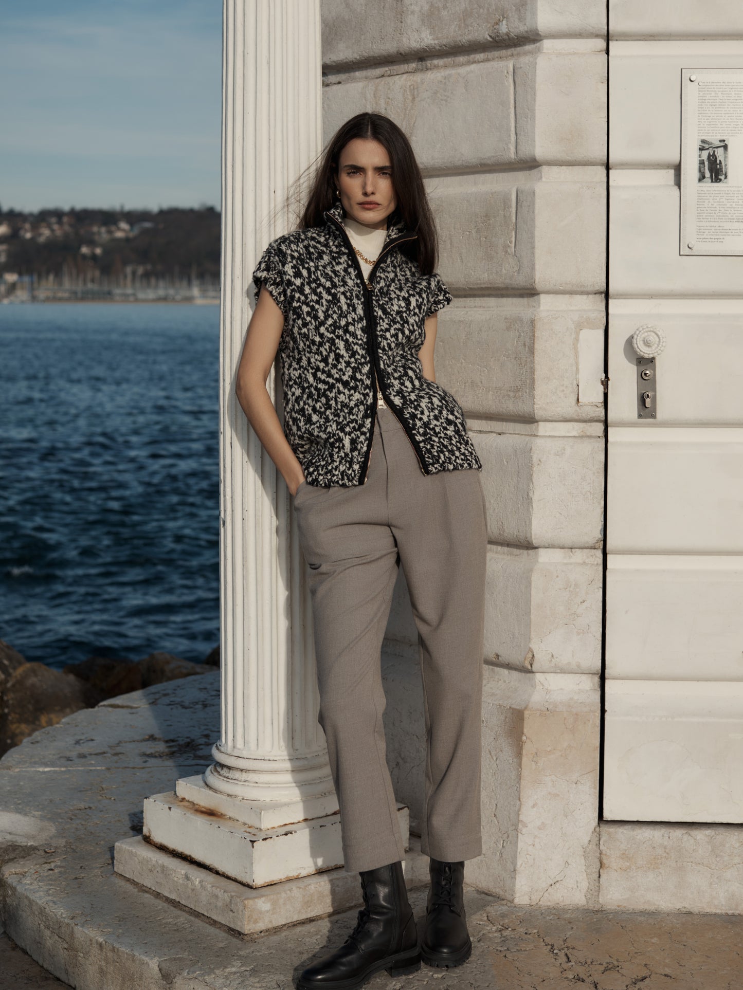 Sandy Zip Through Knit Gilet