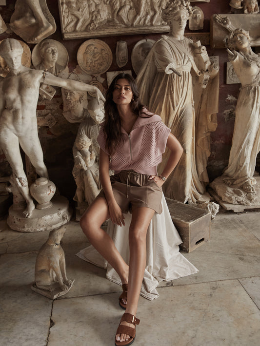 Mariya Easy Pleat Short 4.5 - Deep Taupe