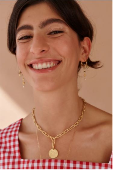 Jeanne Earrings With Garnet 8