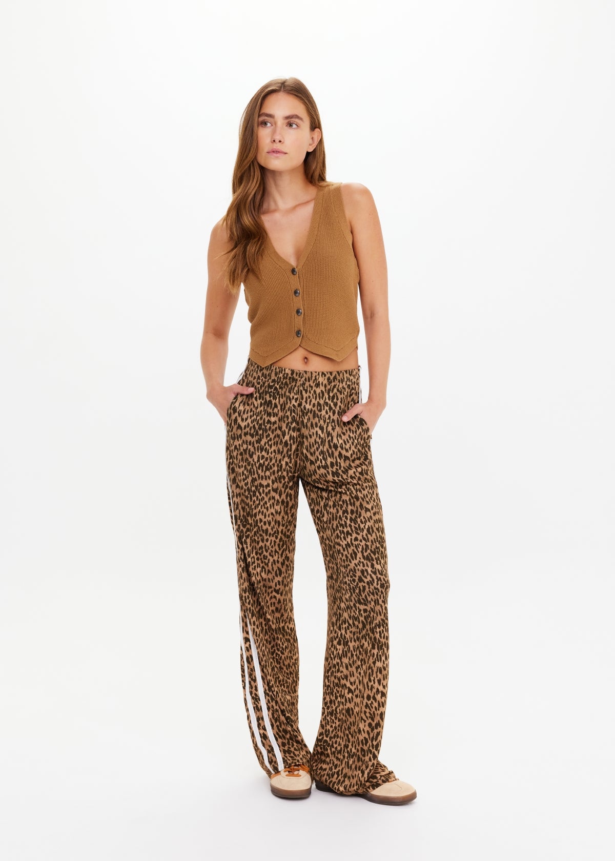 Babylon Button Knit Vest - Brown