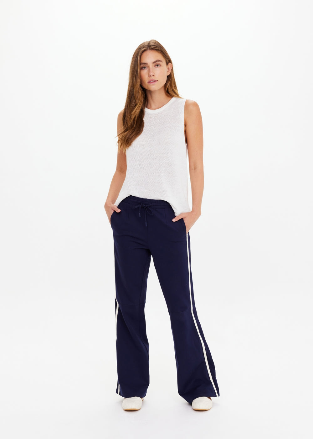 Muse Flare Pant - Navy