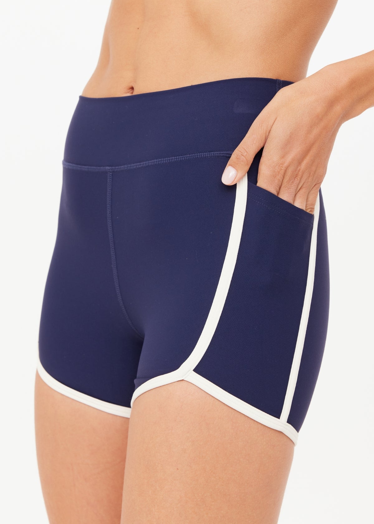Samara 3.5 IN Spin Short - Navy
