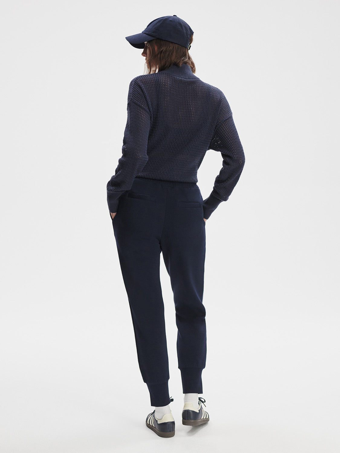 The Slim Cuff Pant 27.5 - Navy