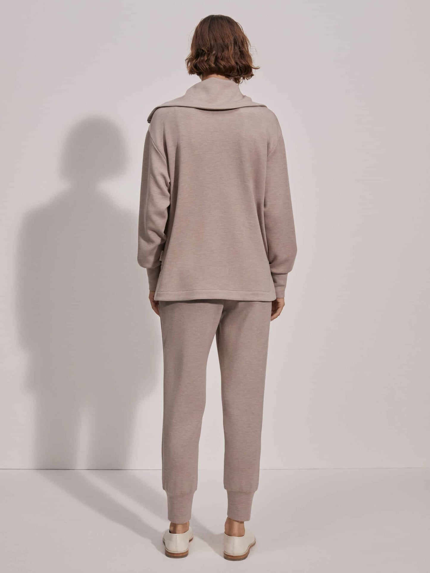Var01754 Raleigh Zip Through Sweat Taupe Marl Drop1 073