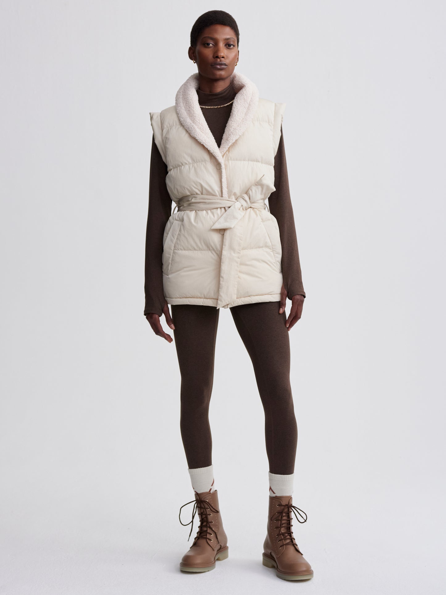 Lanville Reversible Gilet - Sandshell