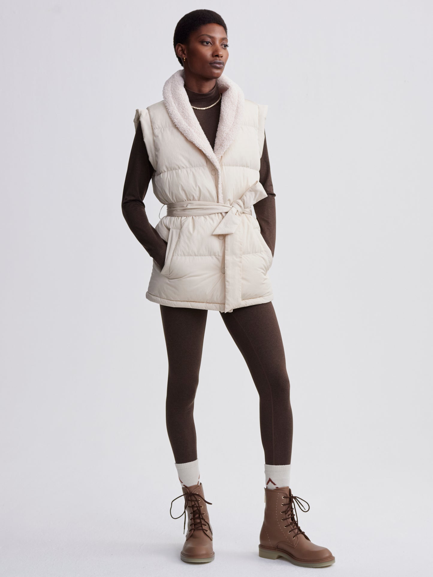 Lanville Reversible Gilet - Sandshell
