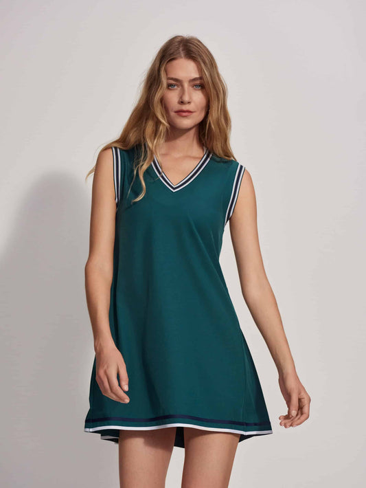 Var02072 Amanda Court Dress 31.5 Forest Blue Nights 087