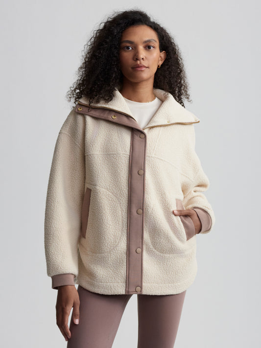 Tatton Fleece Jacket - Cool Sand