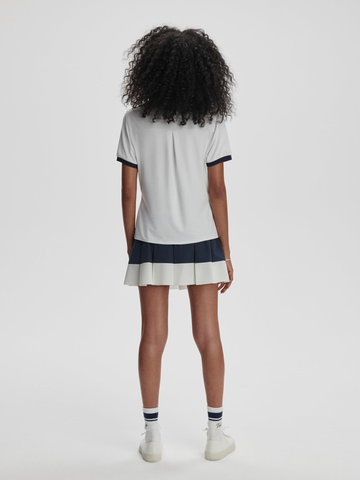 Wisley Performance Polo - White/Blue Nights
