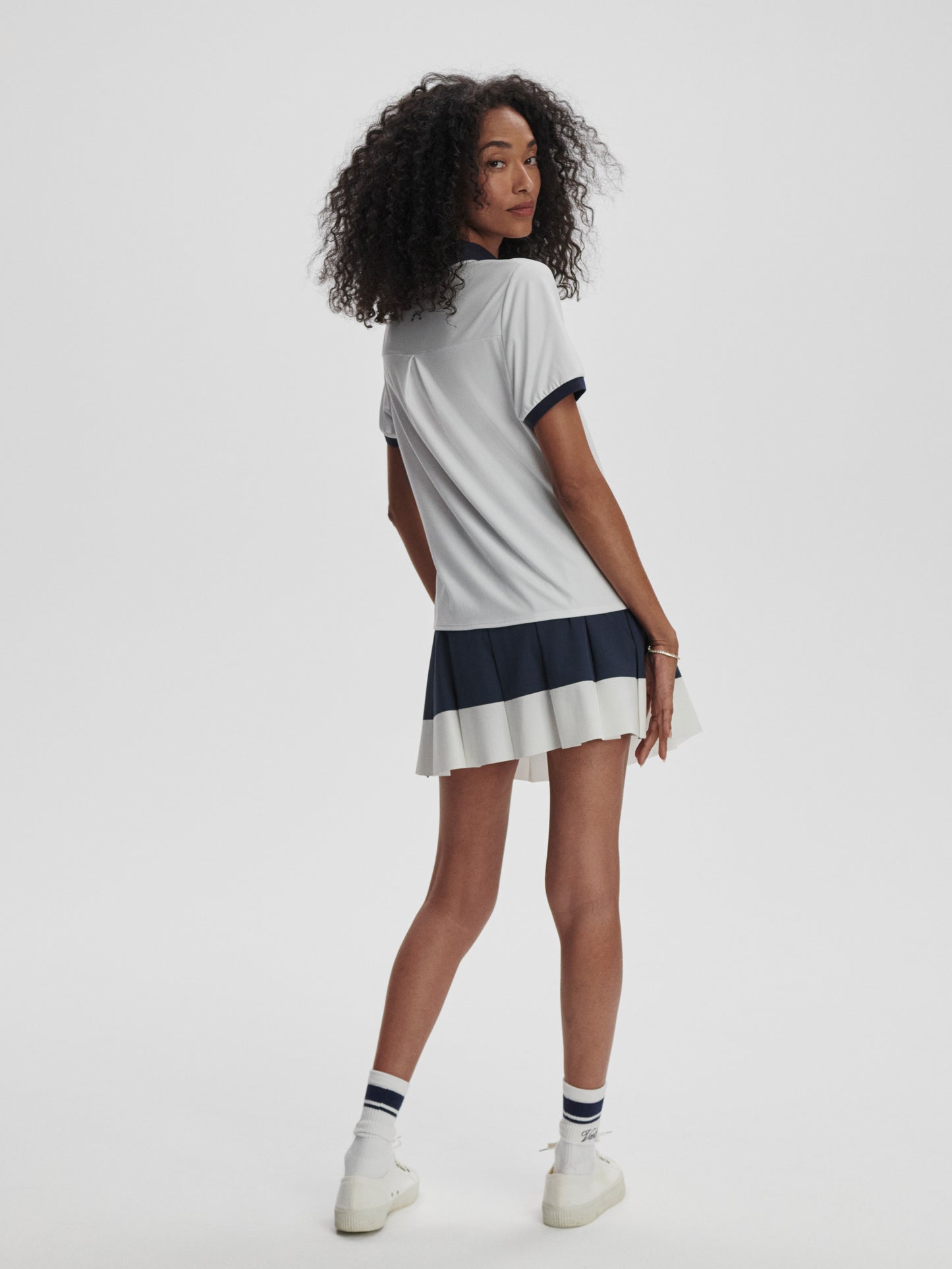 Wisley Performance Polo - White/Blue Nights