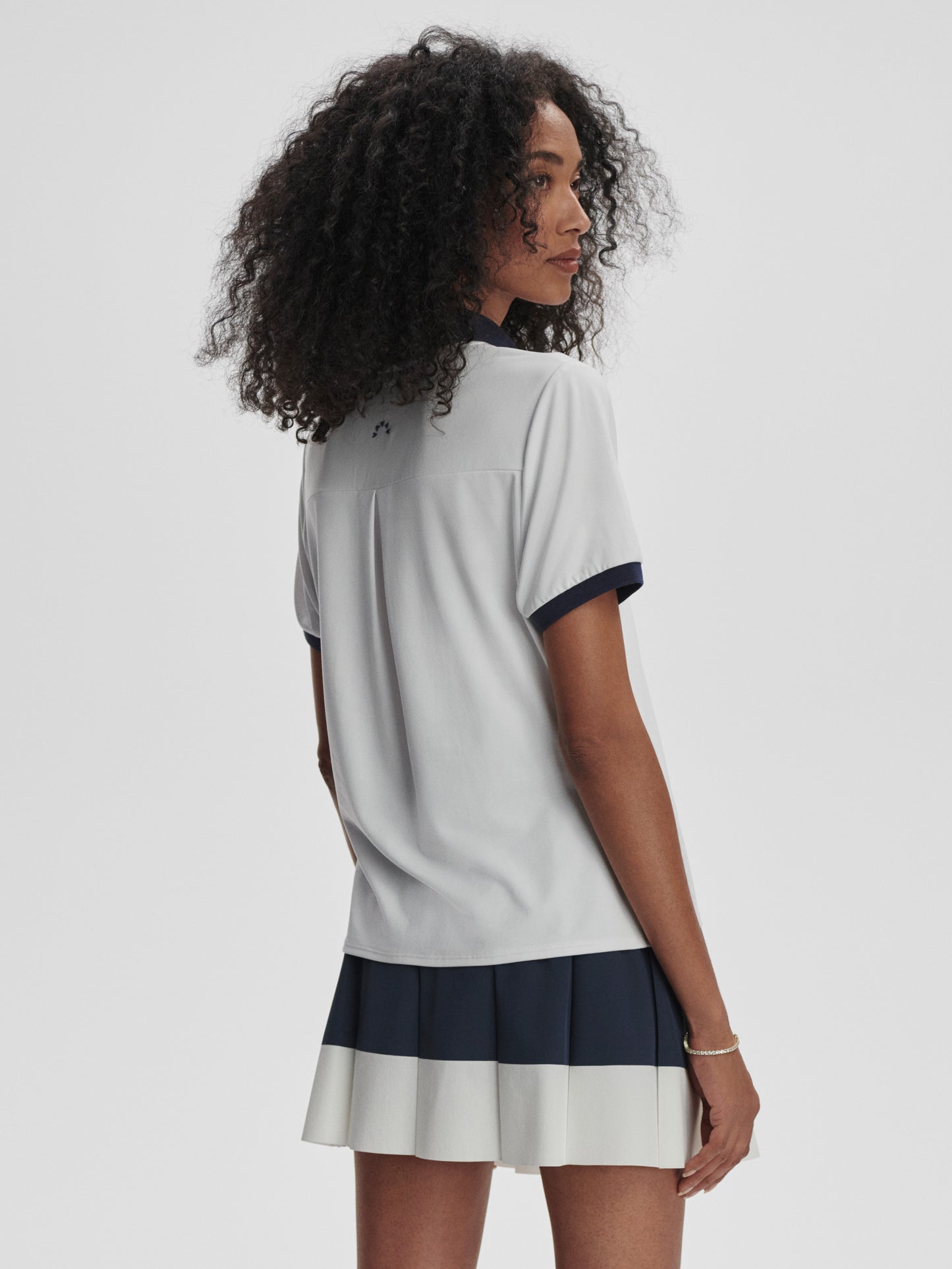Wisley Performance Polo - White/Blue Nights