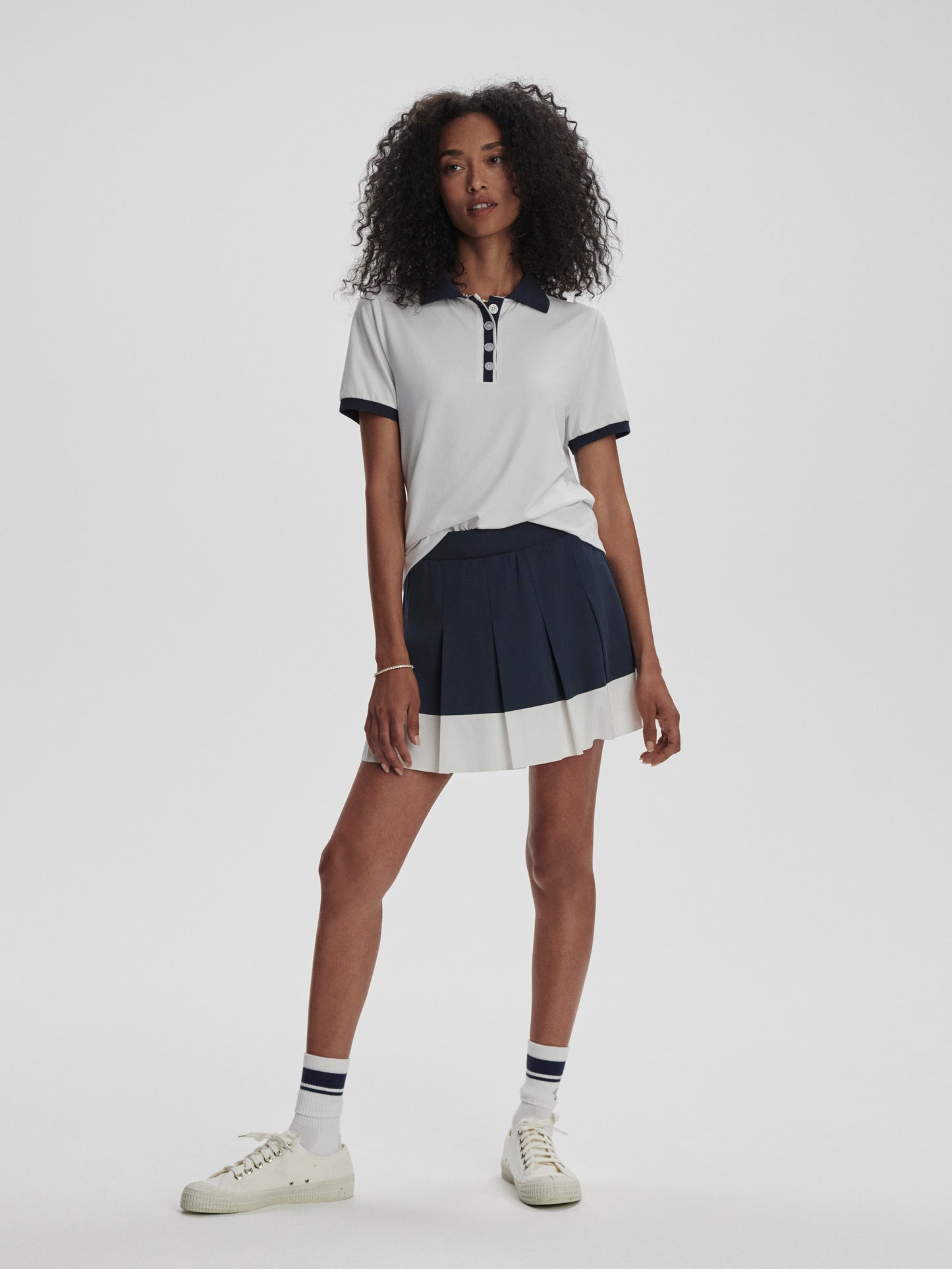 Wisley Performance Polo - White/Blue Nights