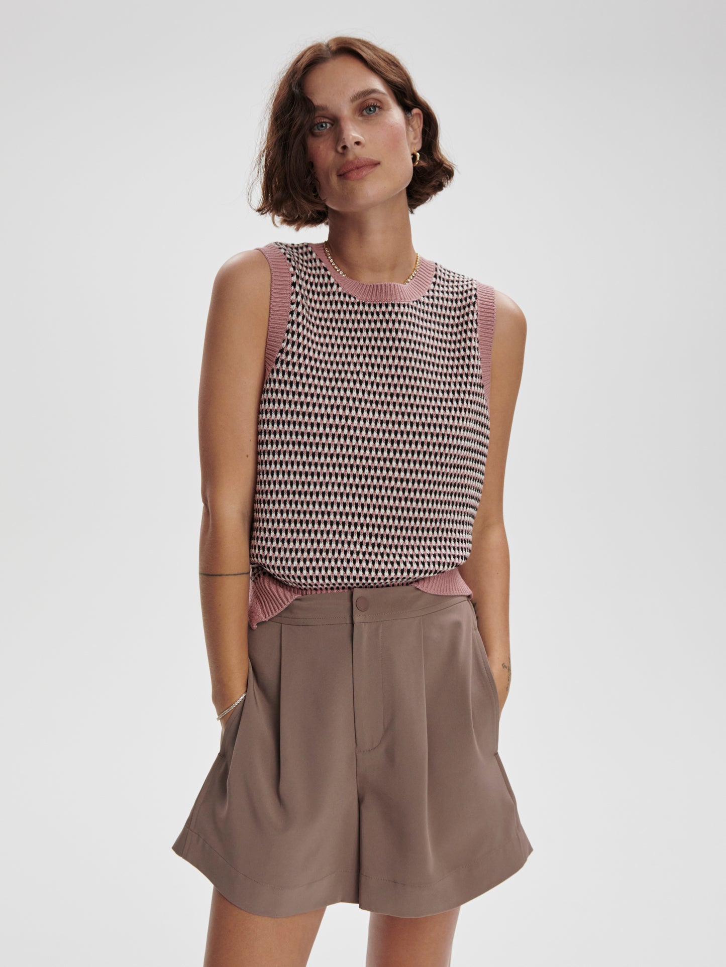 Mariya Easy Pleat Short 4.5 - Deep Taupe
