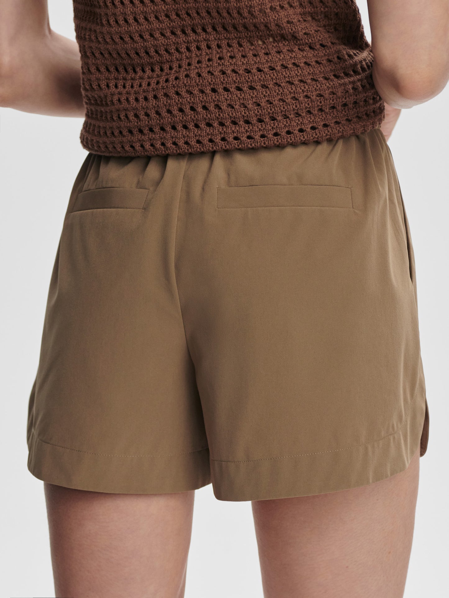 Nila Mid-Rise Short 3" - Taupe Stone