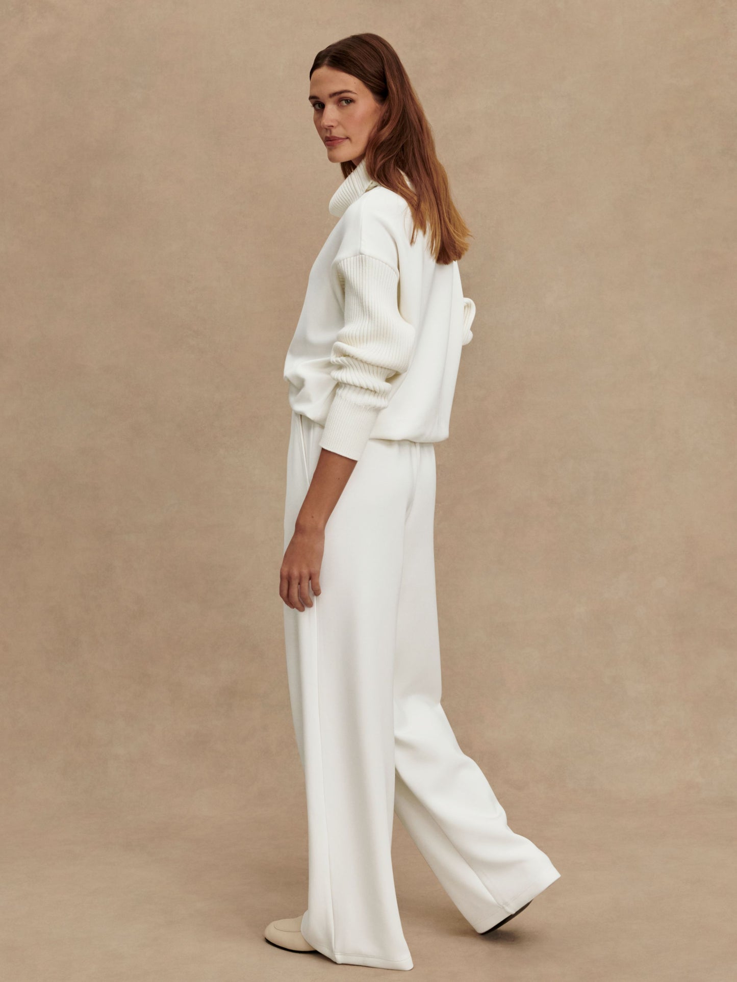The Extra Wide Leg Pant 32 - Egret