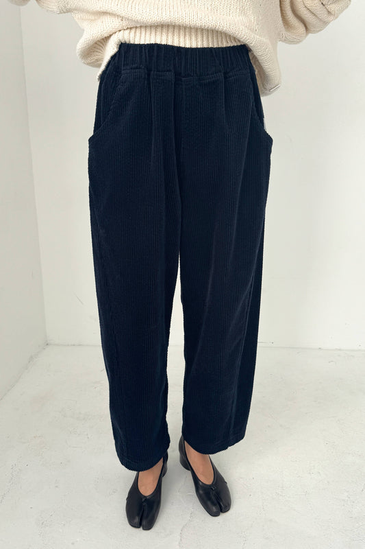 Soft Corduroy Arc Pants - Midnight