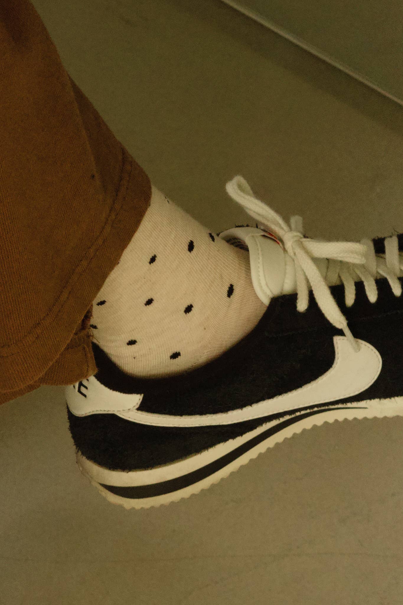 Sneaker Socks: Ht. Grey