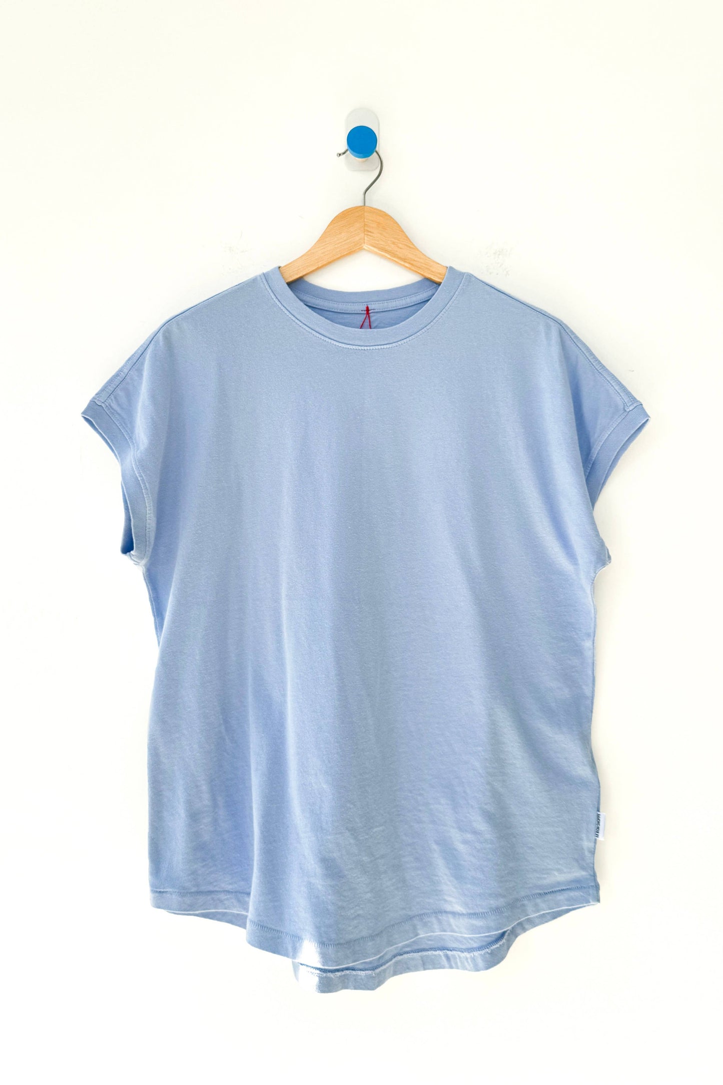 Ease Tee: Serenity