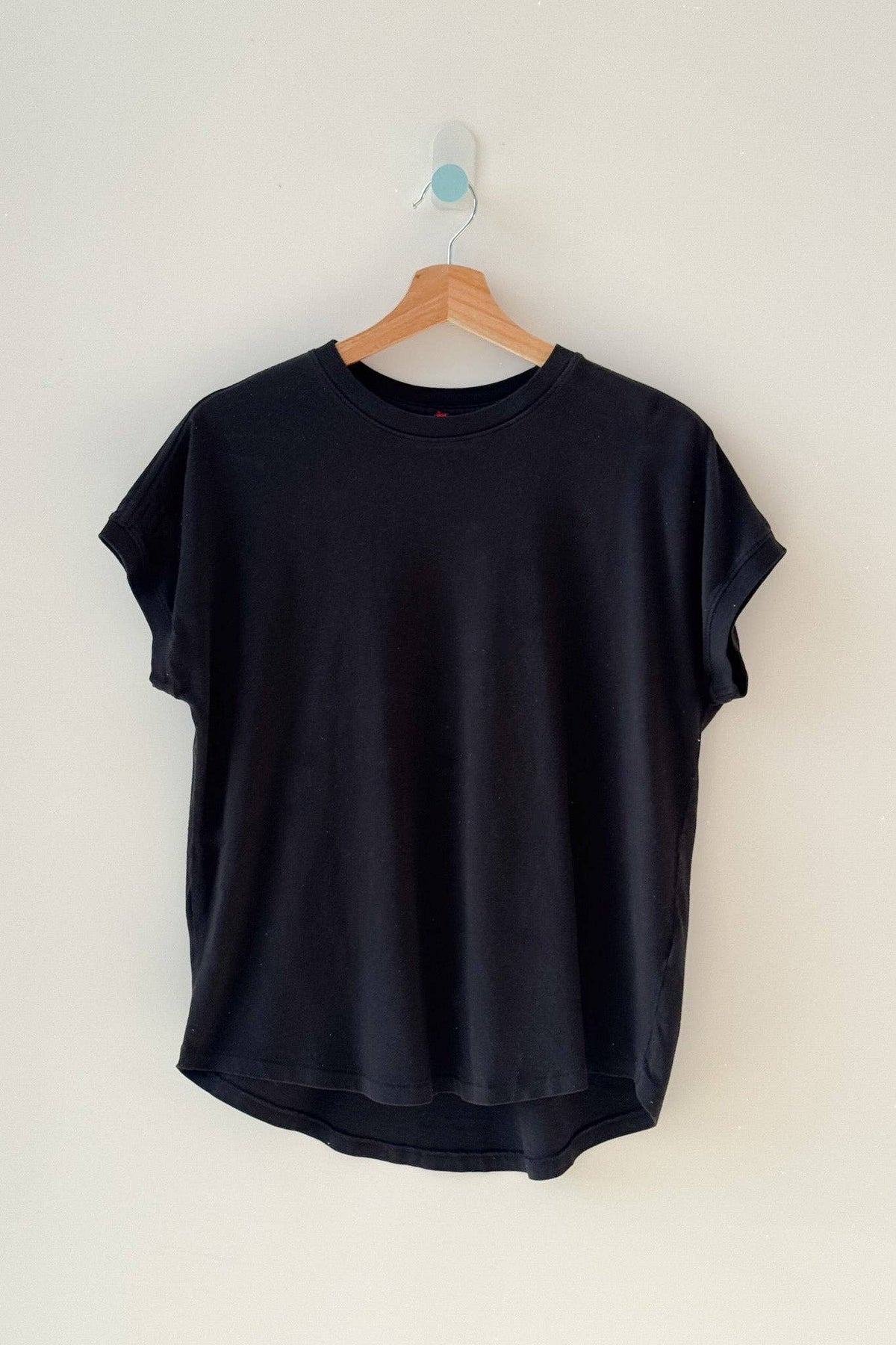 Ease Tee - True Black