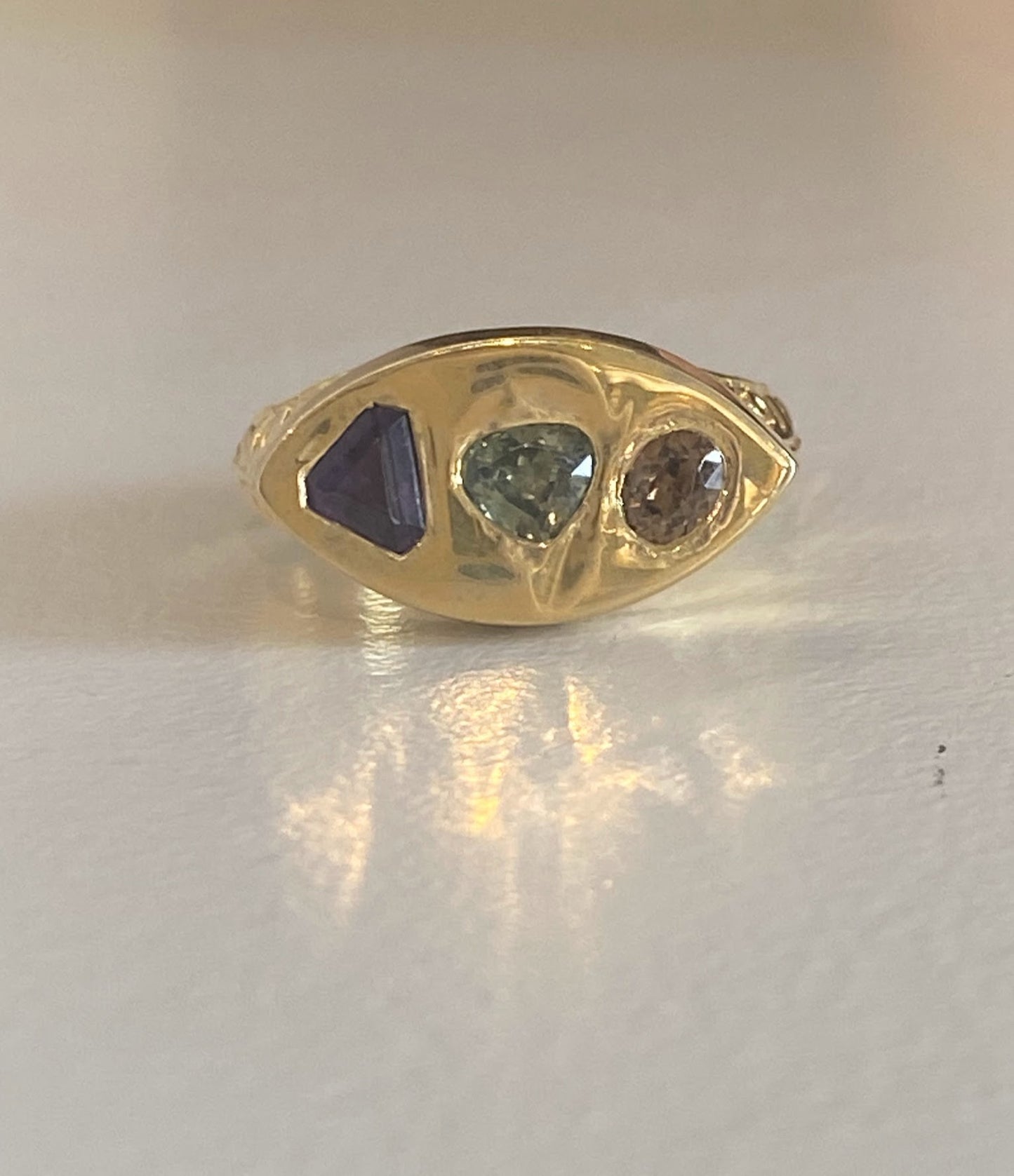 Vermeil Ring Oval Kalem Isi Ring with Tourmaline (Purples) & Sapphire