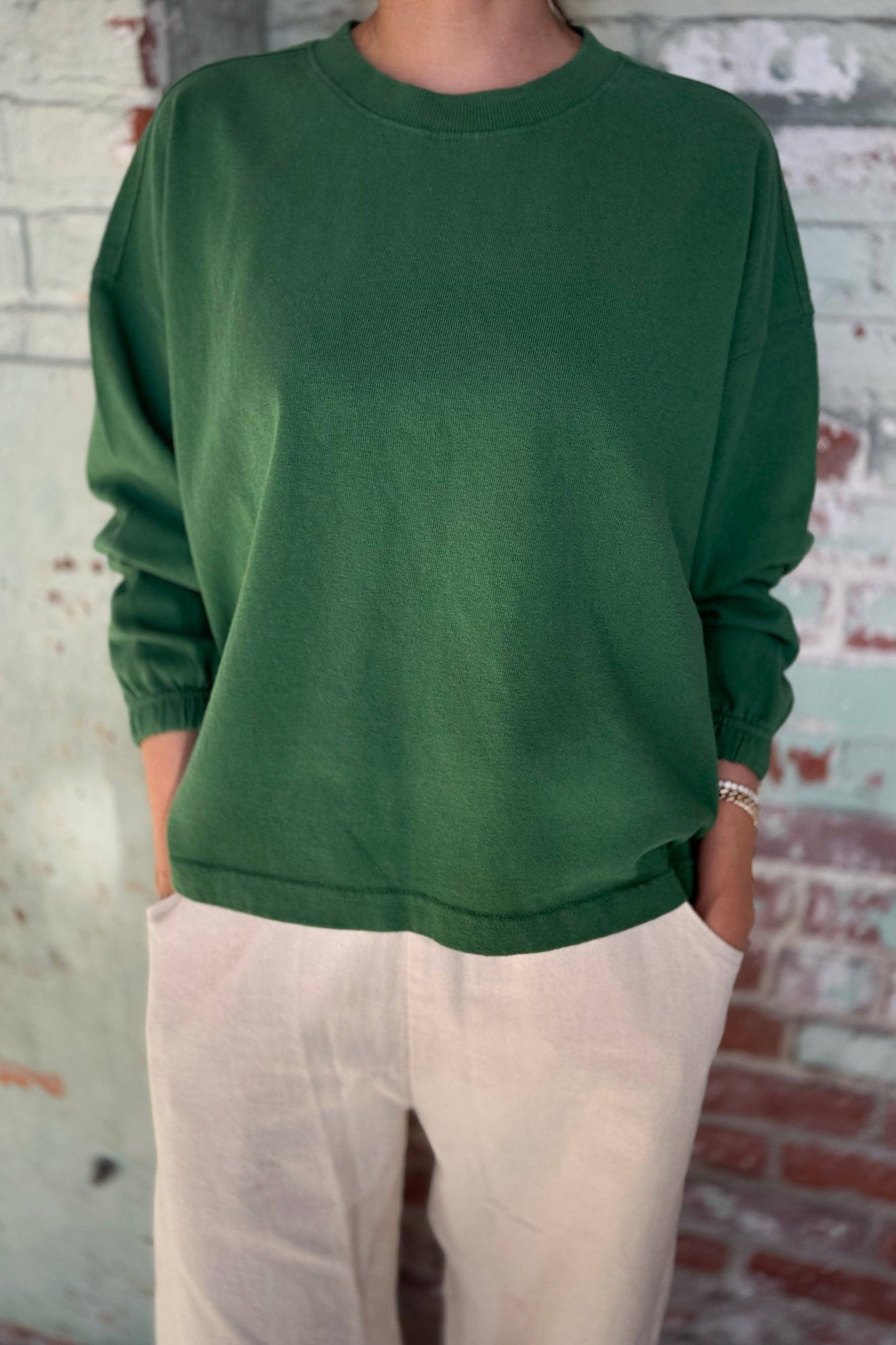 Naturelle Tee: Moss Green