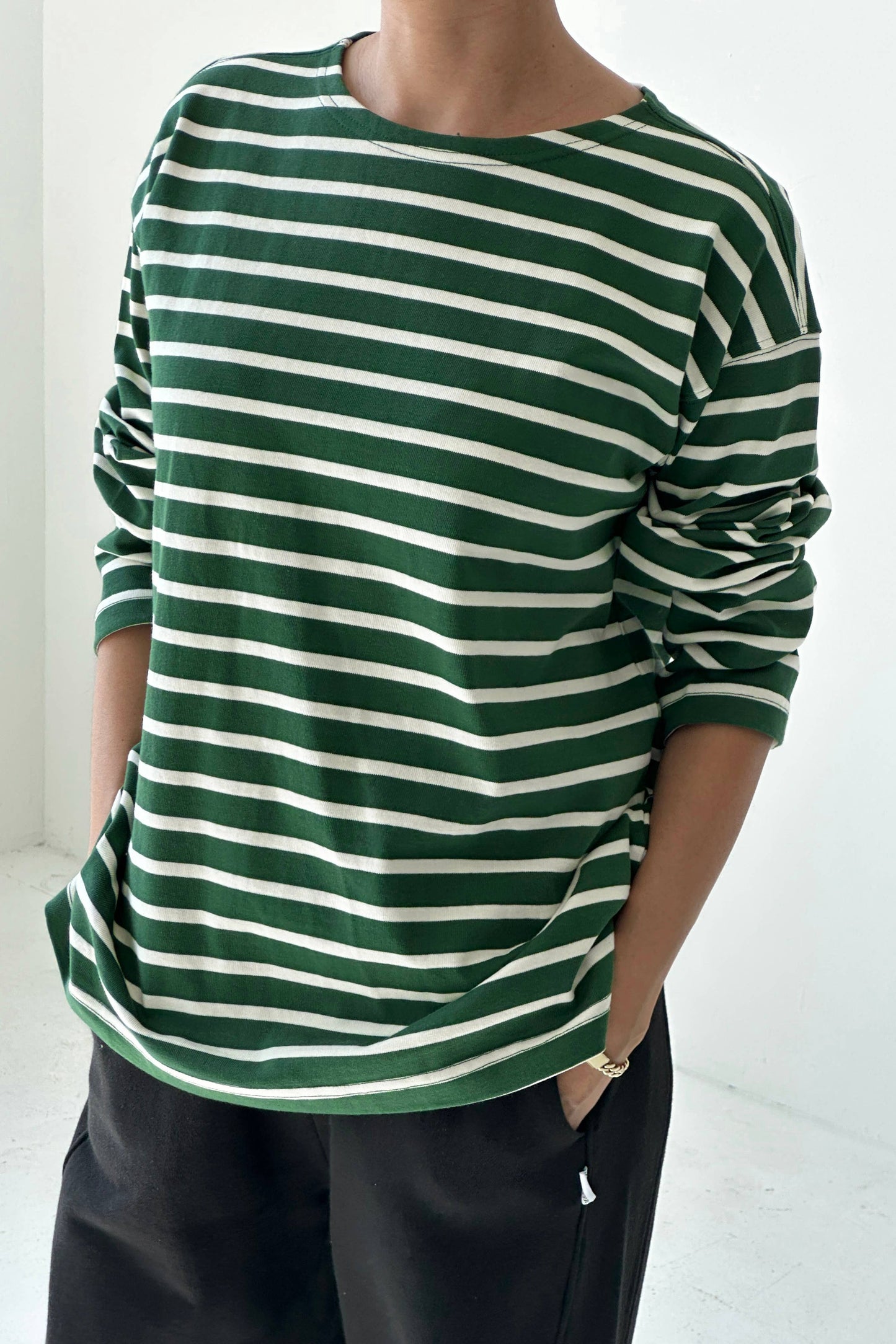 Marseille Top: White Stripe on Pine