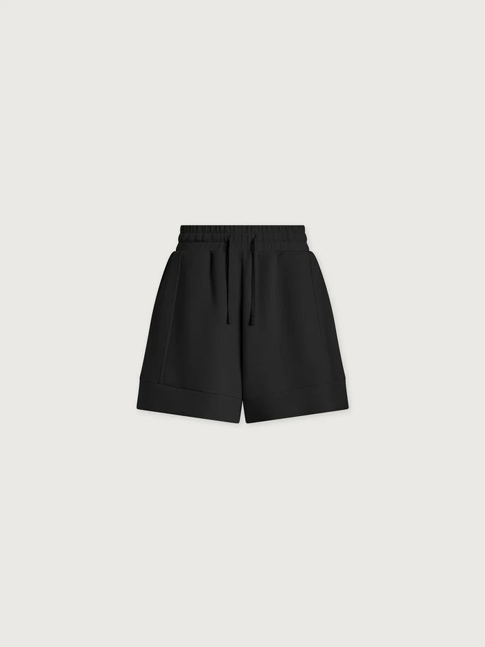 Atrium High Rise Short 4.5- Black