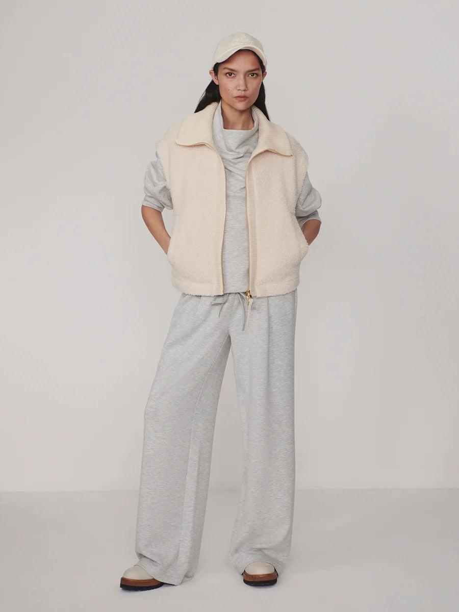 Dominic Sherpa Gilet - Sandshell