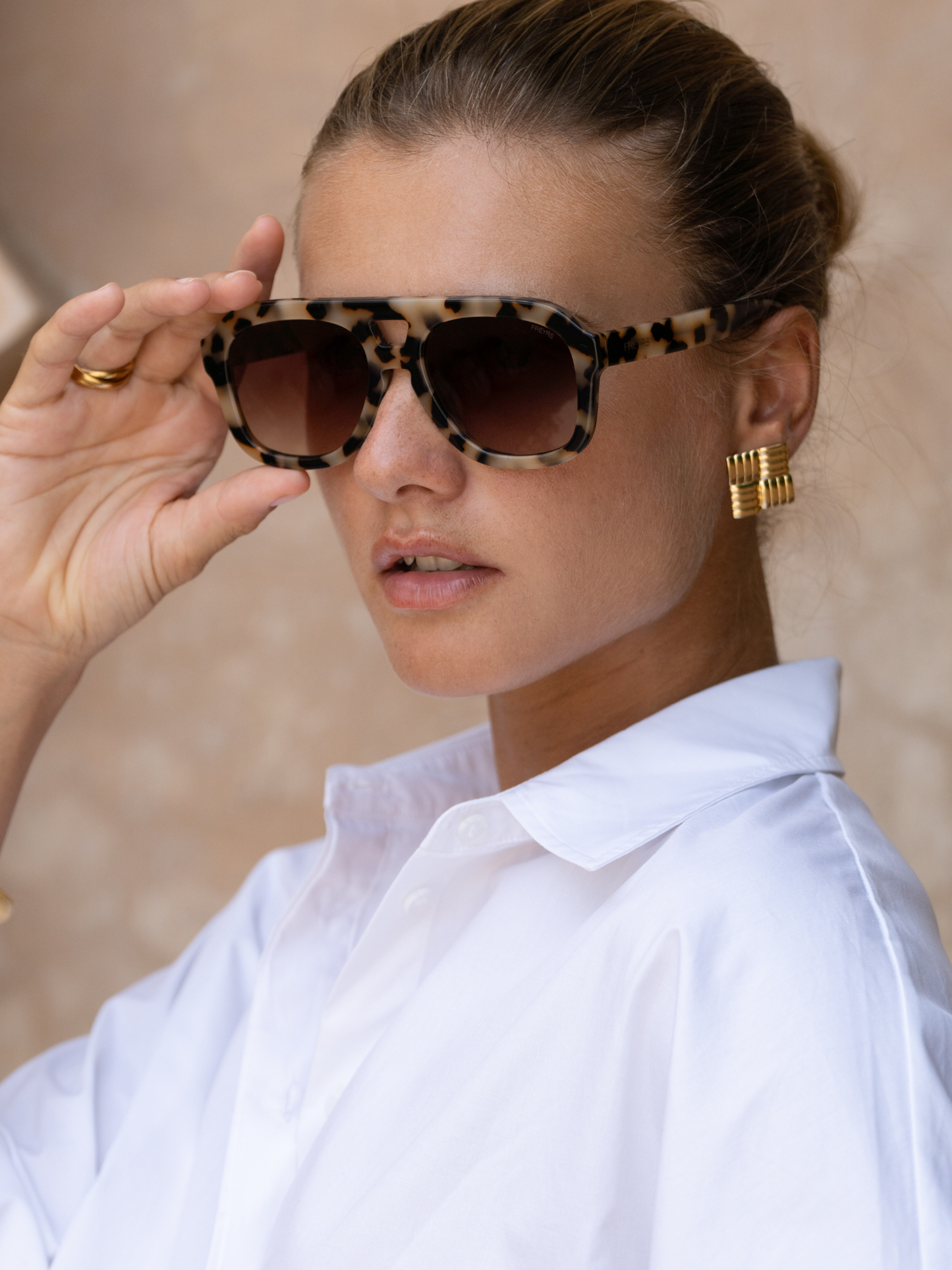 Voyager Acetate Oversized Aviator Sunglasses - Milky Tortoise