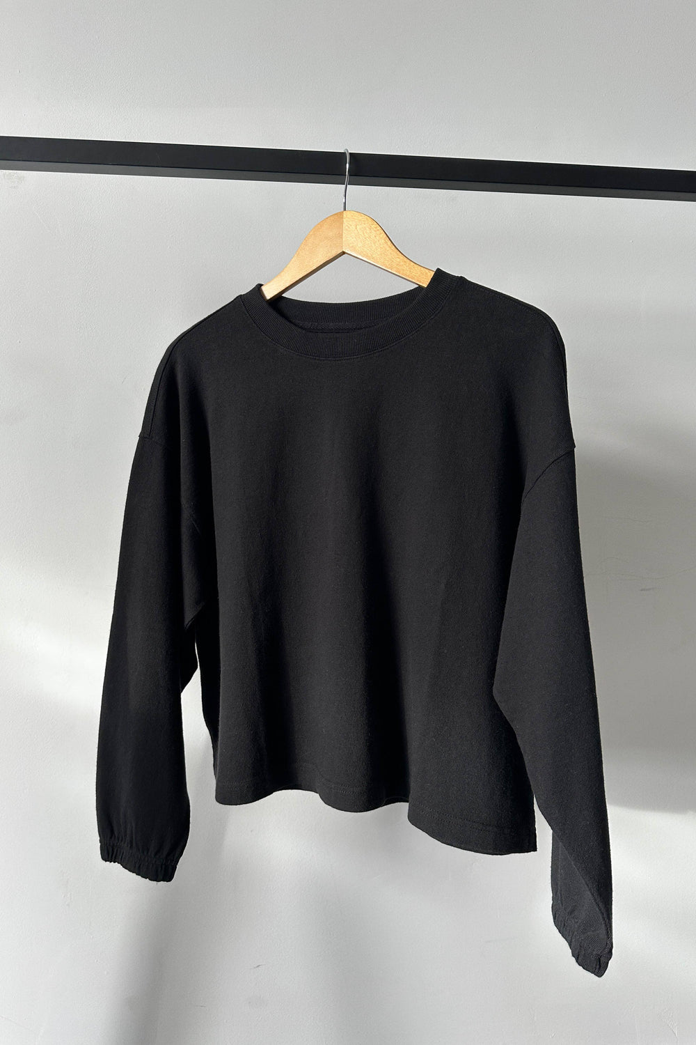 Naturelle Tee -  Black