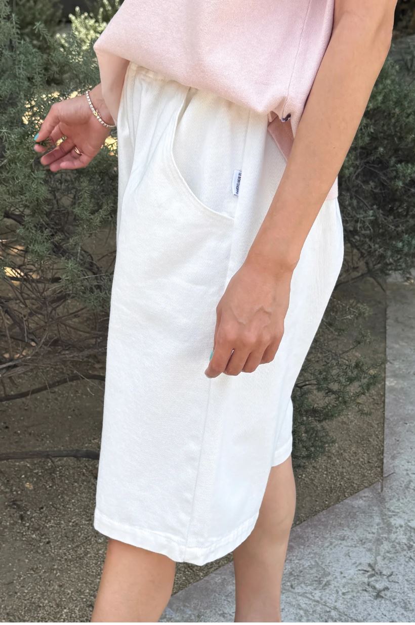 Liam Bermuda Shorts - Milk