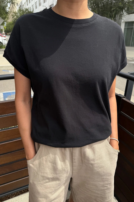 Ease Tee - True Black