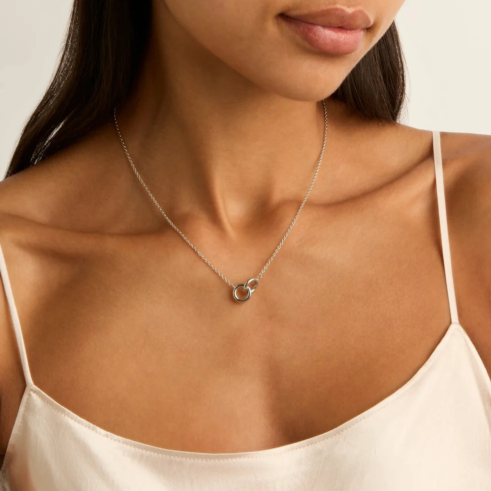 Embrace Silver Necklace - 42cm + ext