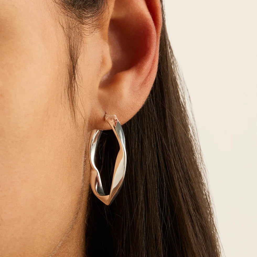 Garden of Eden Silver Hoop Earring