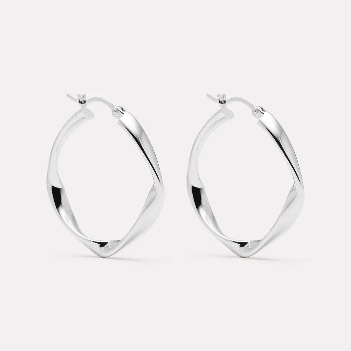 Garden of Eden Silver Hoop Earring