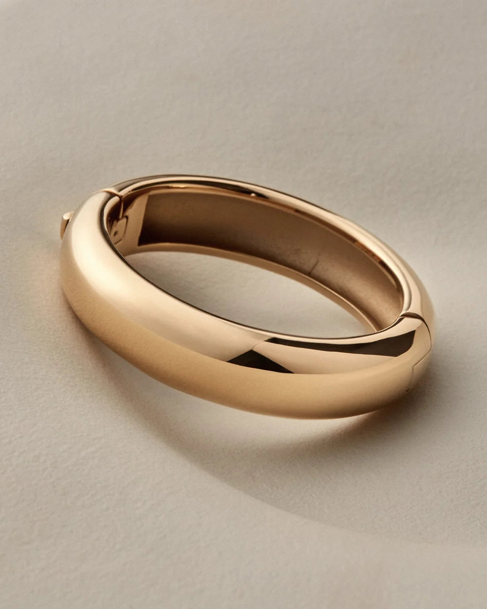 Gemma Bangle - High Polish Gold