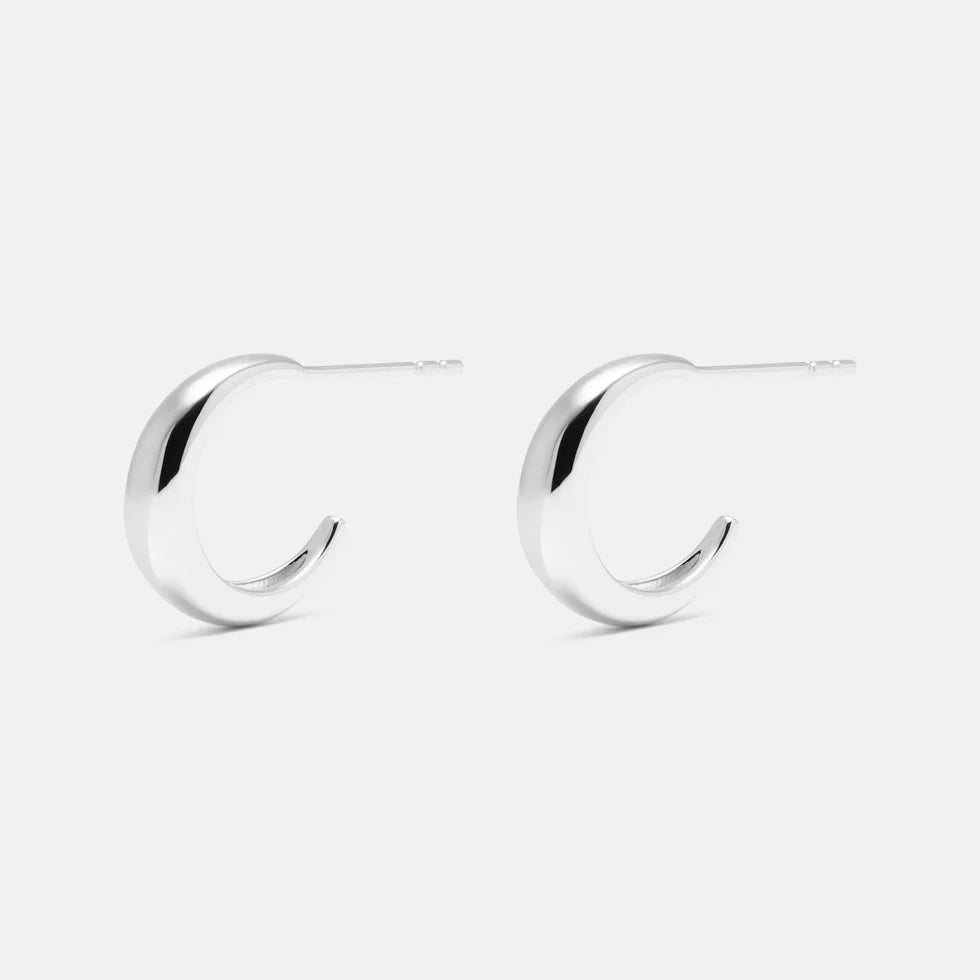 La Muse Silver Stud Earring