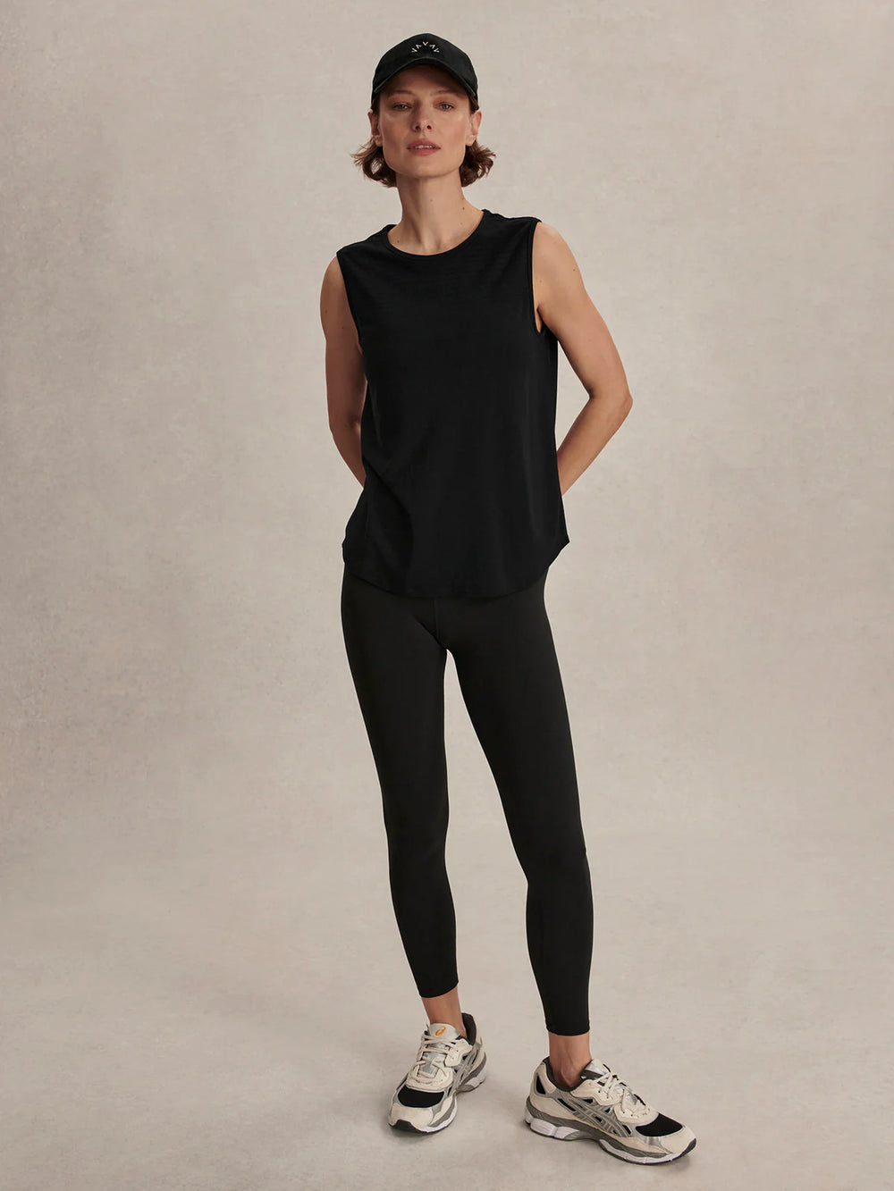 Nolan Seamless Longline Tank - Black