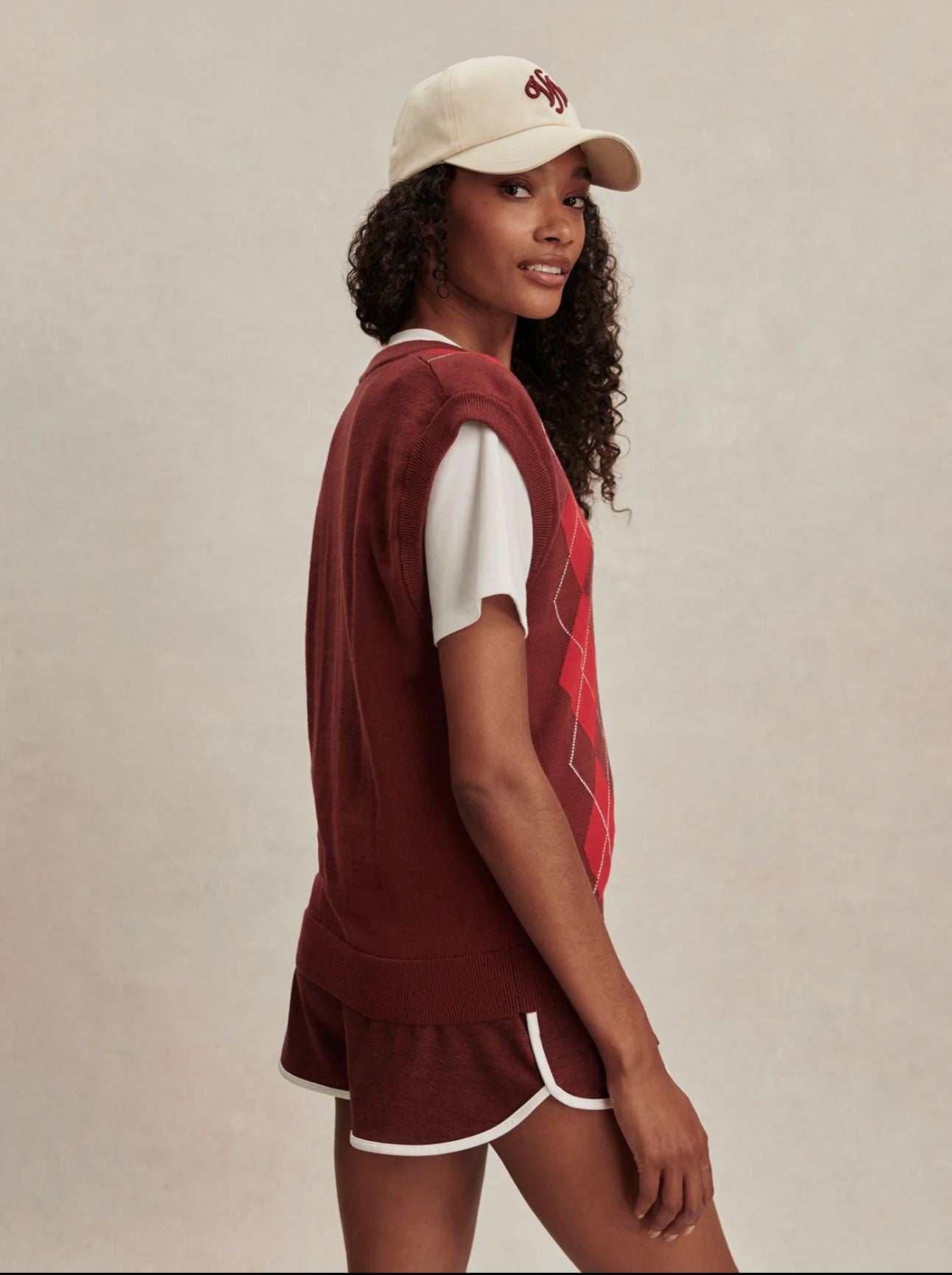 Ruben Argyle Knit Vest - Port/Red