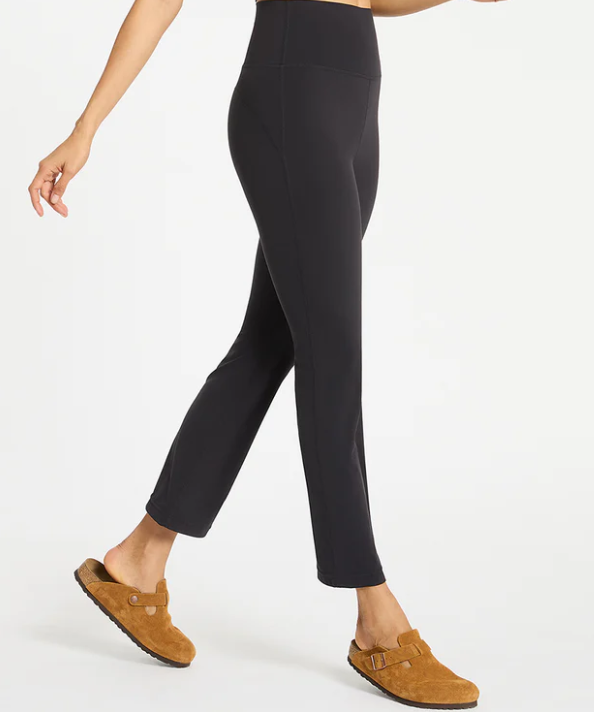 In Motion Cropped Flare Pant - Black