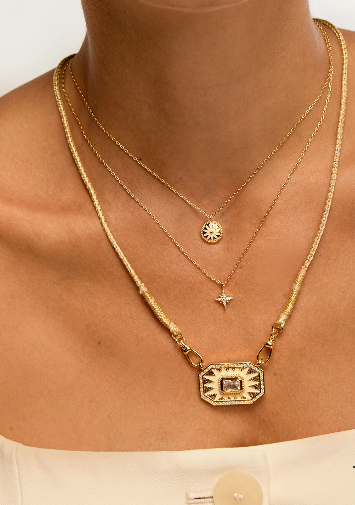 Ivory Flower Necklace - Gold Plated