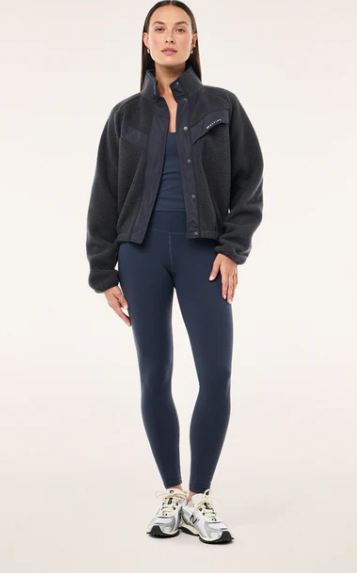 Shelter Sherpa Jacket - Black