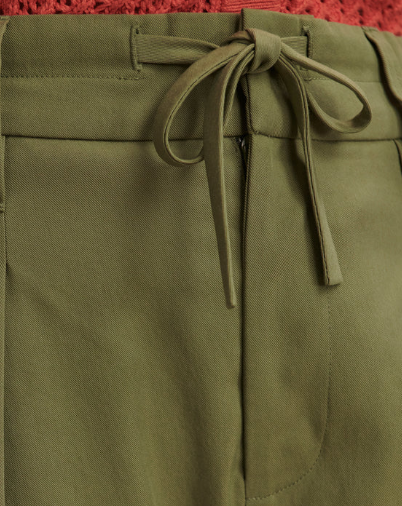 Hadleigh Tapered Leg 27 - Olivine