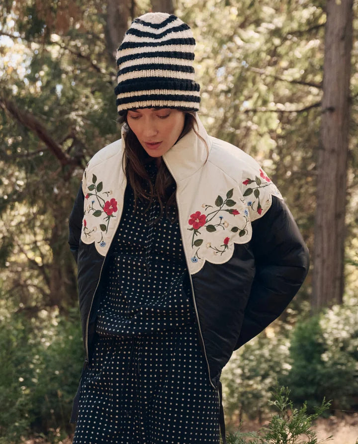 The Wildflower Puffer - Almost Black