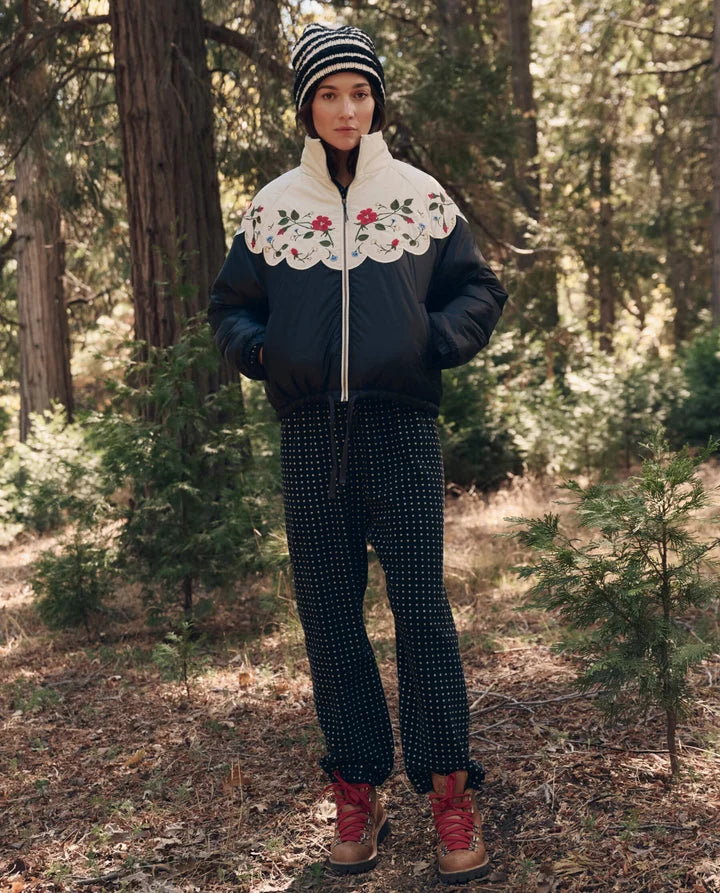 The Wildflower Puffer - Almost Black