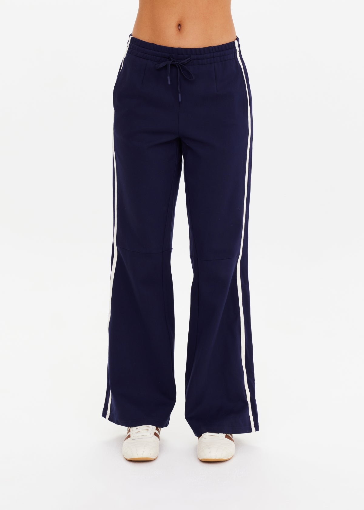 Muse Flare Pant - Navy
