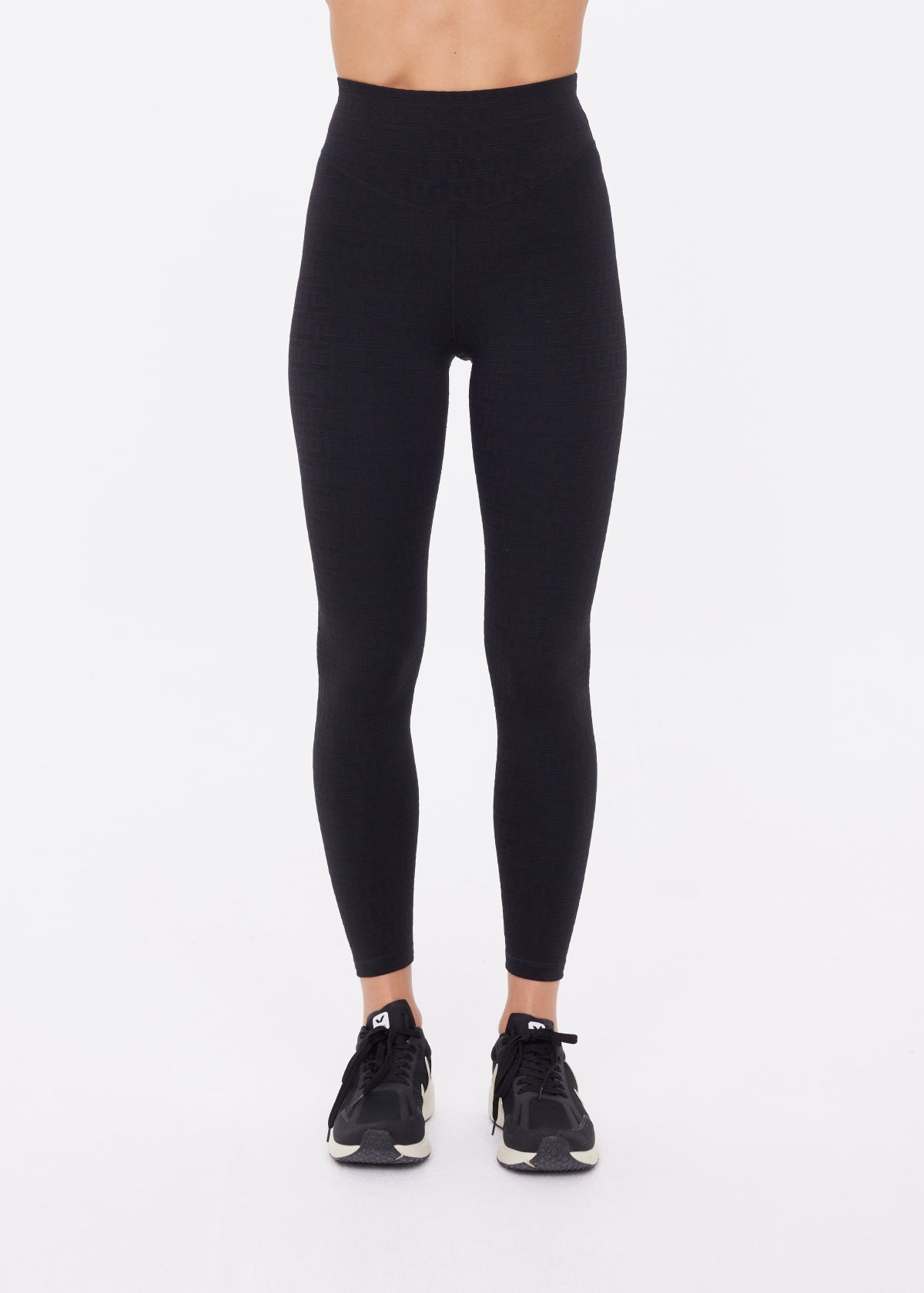 Castilla 25IN High Midi Pant - Black