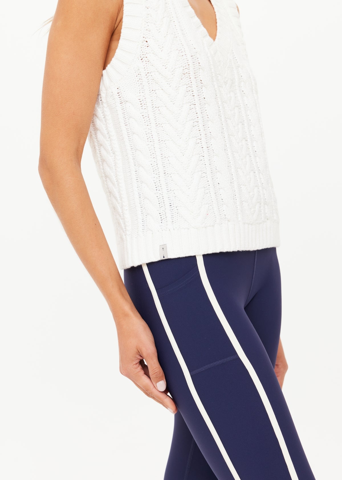 Espada Hermina V Neck Vest