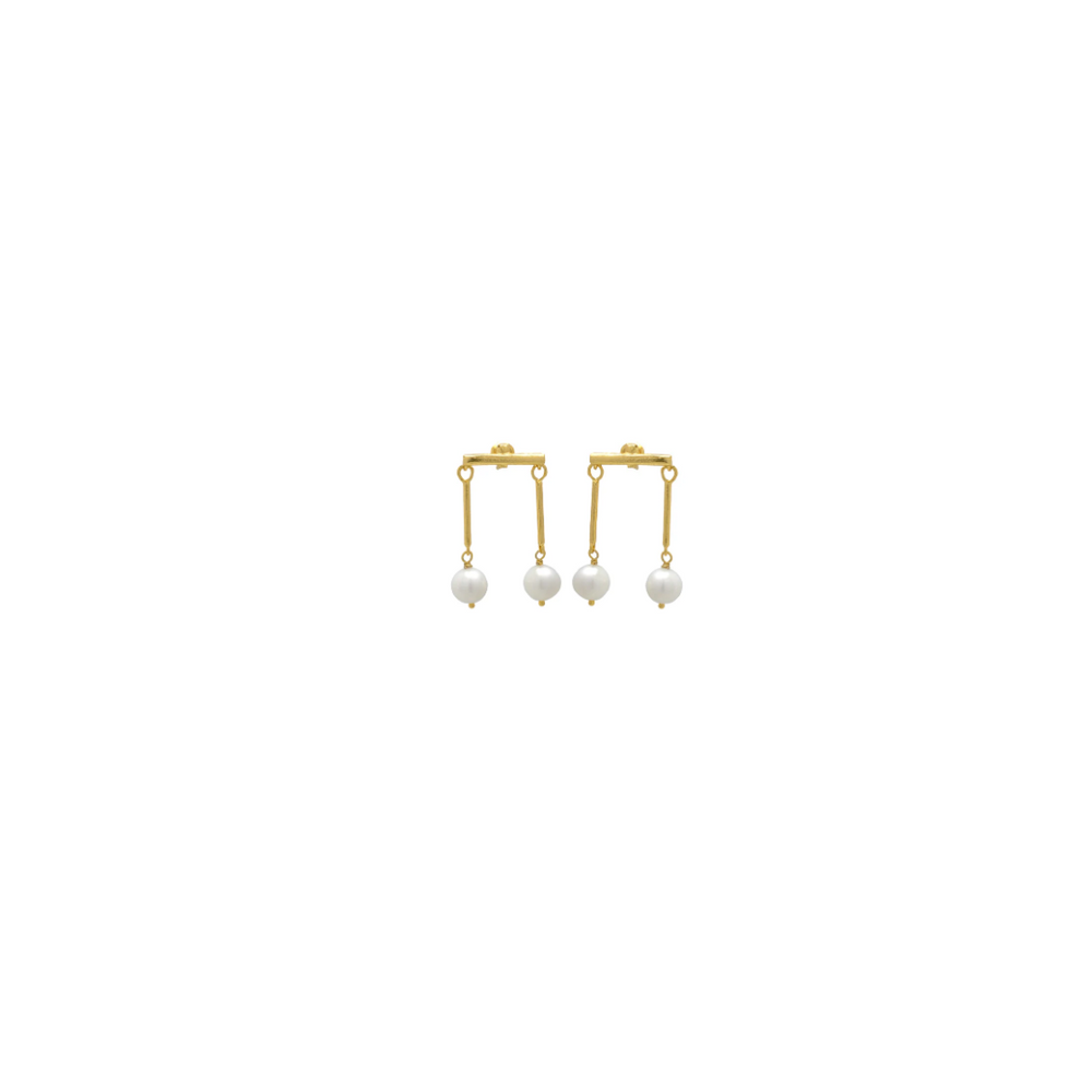 Caliburn Earrings with Pearl - 18K Gold Plated