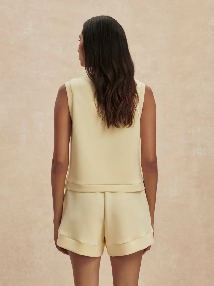 Atrium High Rise Short 4.5- Anise Flower